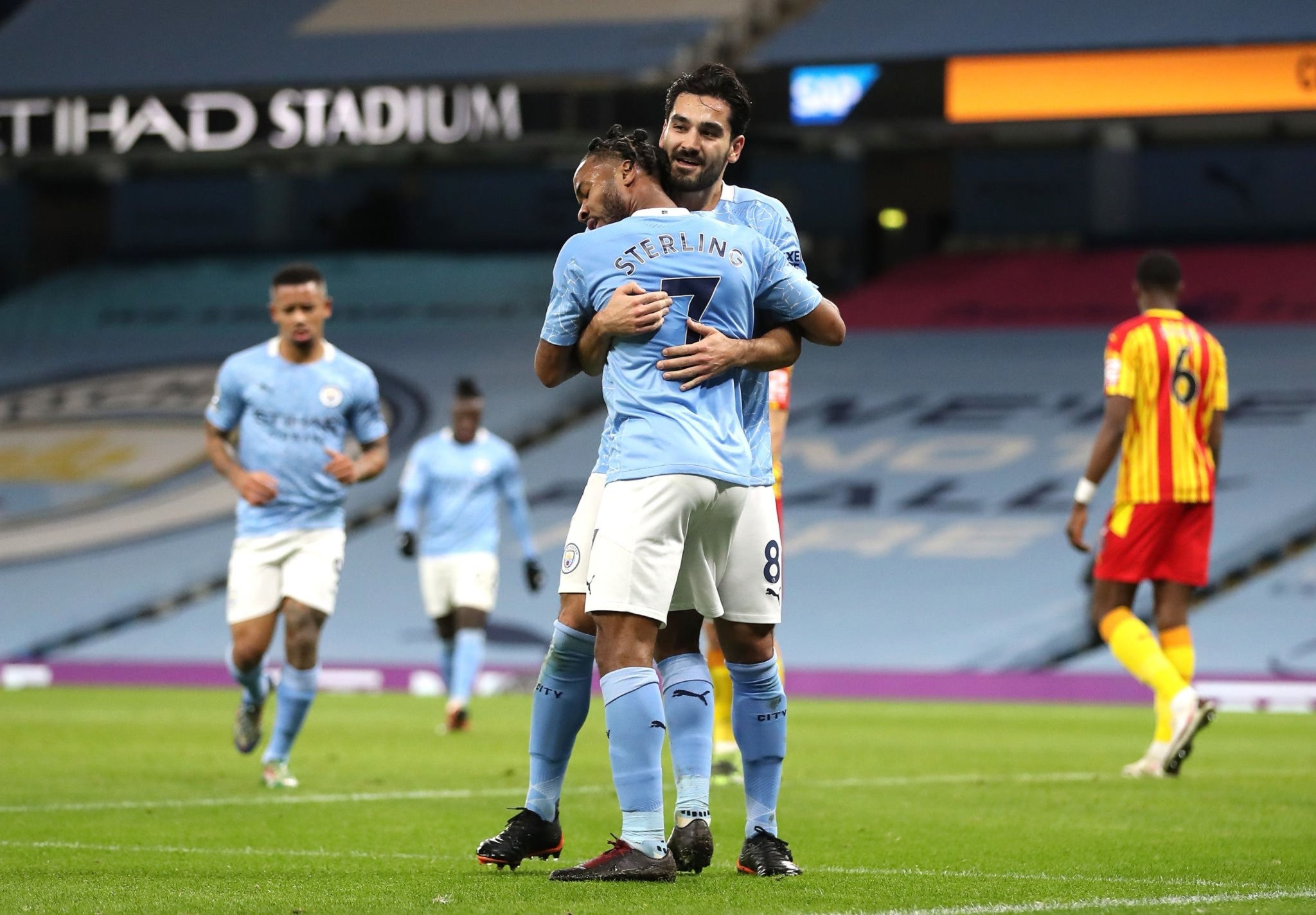 乐福即将与 乐福即将与